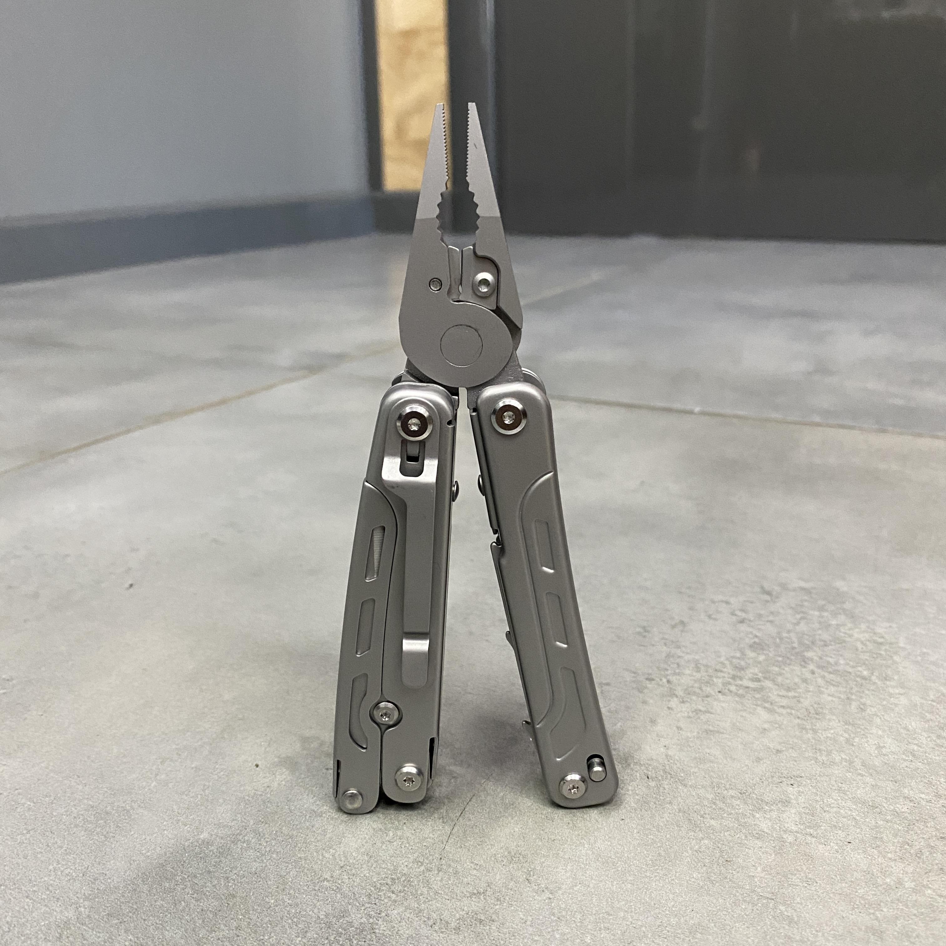 Мультитул Active Launch 4 15 инструментов (244501) - фото 3 Мультитул Active Launch 4 15 инструментов (244501) - фото 3