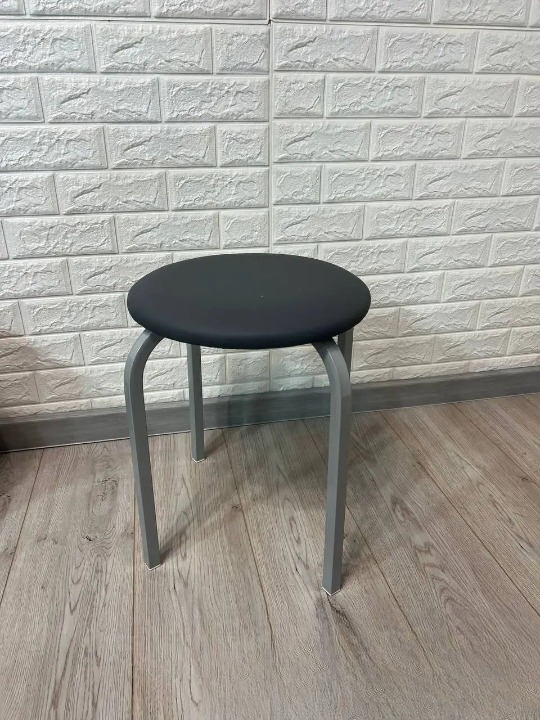 Табурет кухонний Стандарт 30х45 см Чорний/Сірий (28374128)