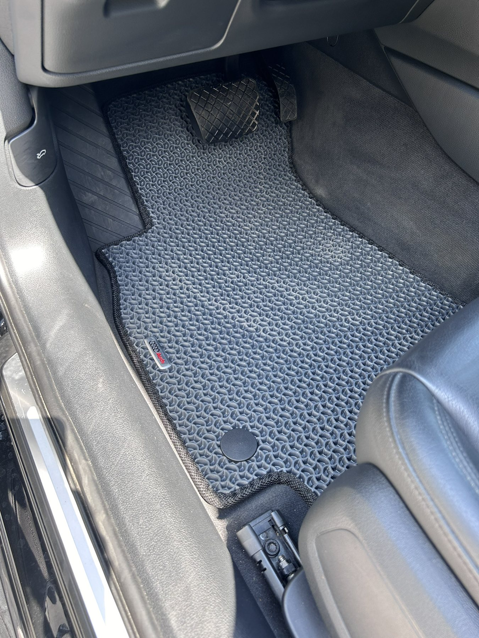 Автокилимки в салон EVA для Audi A4 B9 2015- universal (2279114244)