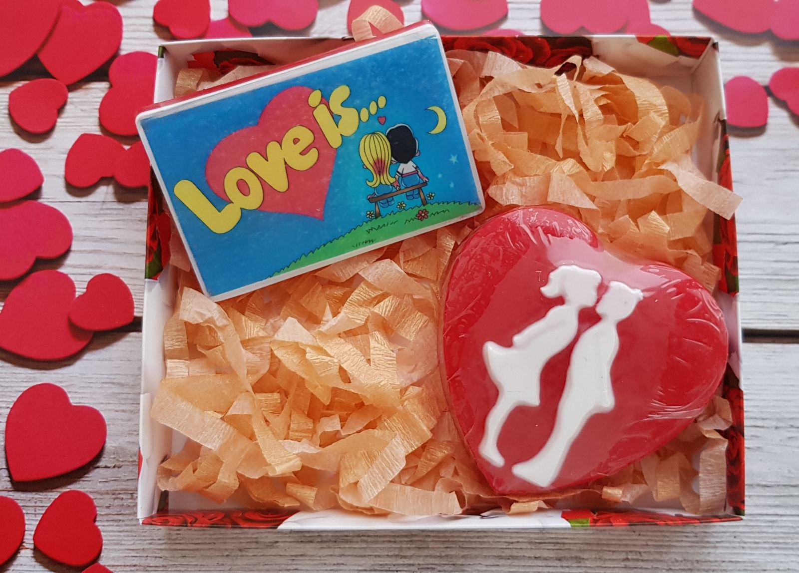 Набір мила ручної роботи "Love is" (AS00014)