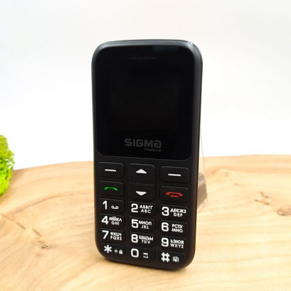 Мобільний телефон Sigma HIT2020 з великими кнопками та функцією SOS (23390) Мобільний телефон Sigma HIT2020 з великими кнопками та функцією SOS (23390)
