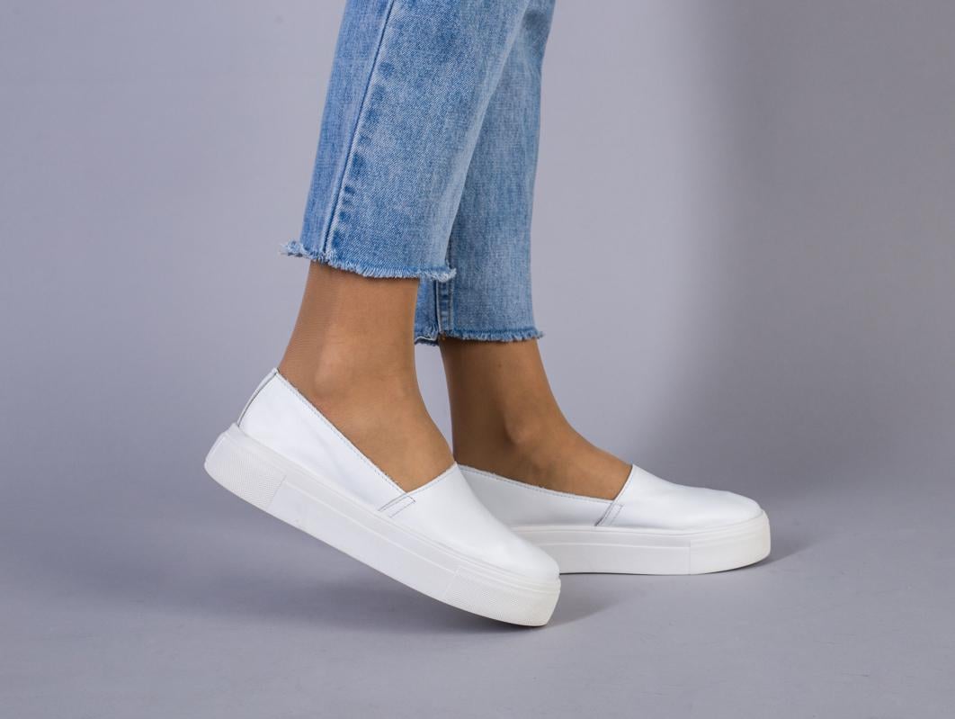 Слипоны женские кожаные р. 36 Белый (9907/36)