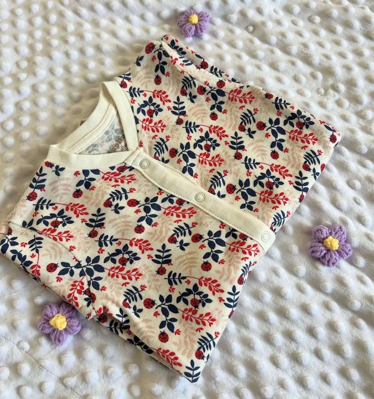 Чоловічок з листочками-гилячками і сонечком на заклепках Lupilu 68 см на 3-6 міс. Бежевий (2794224084)