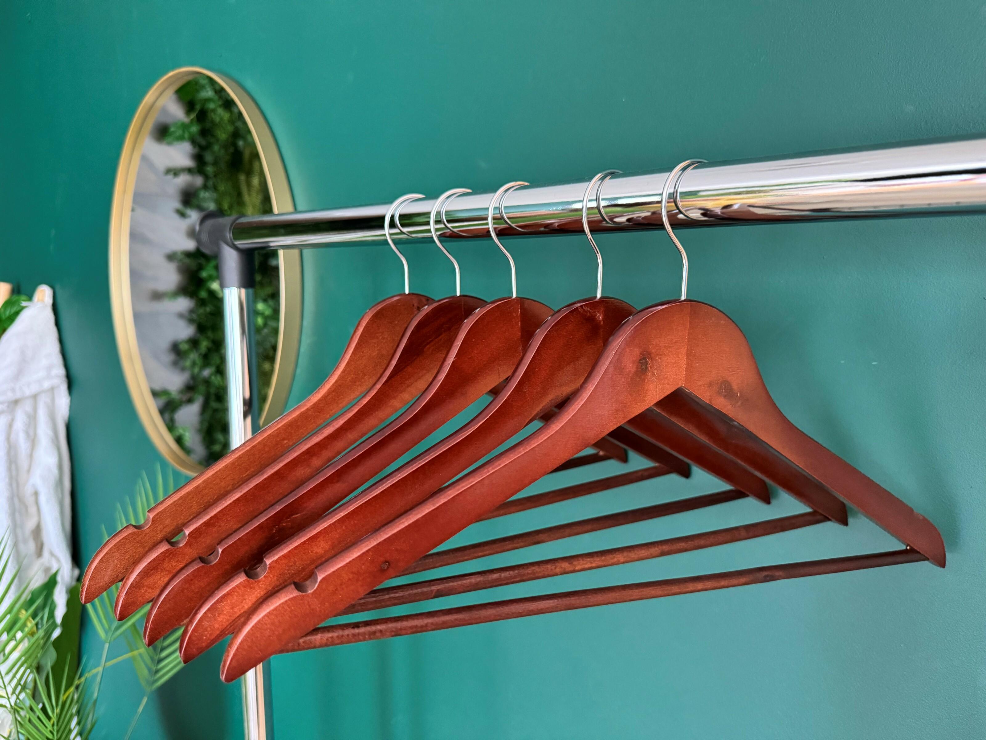 Набор плечиков для одежды деревянных 5 шт. 45 см Орех (7228nut)