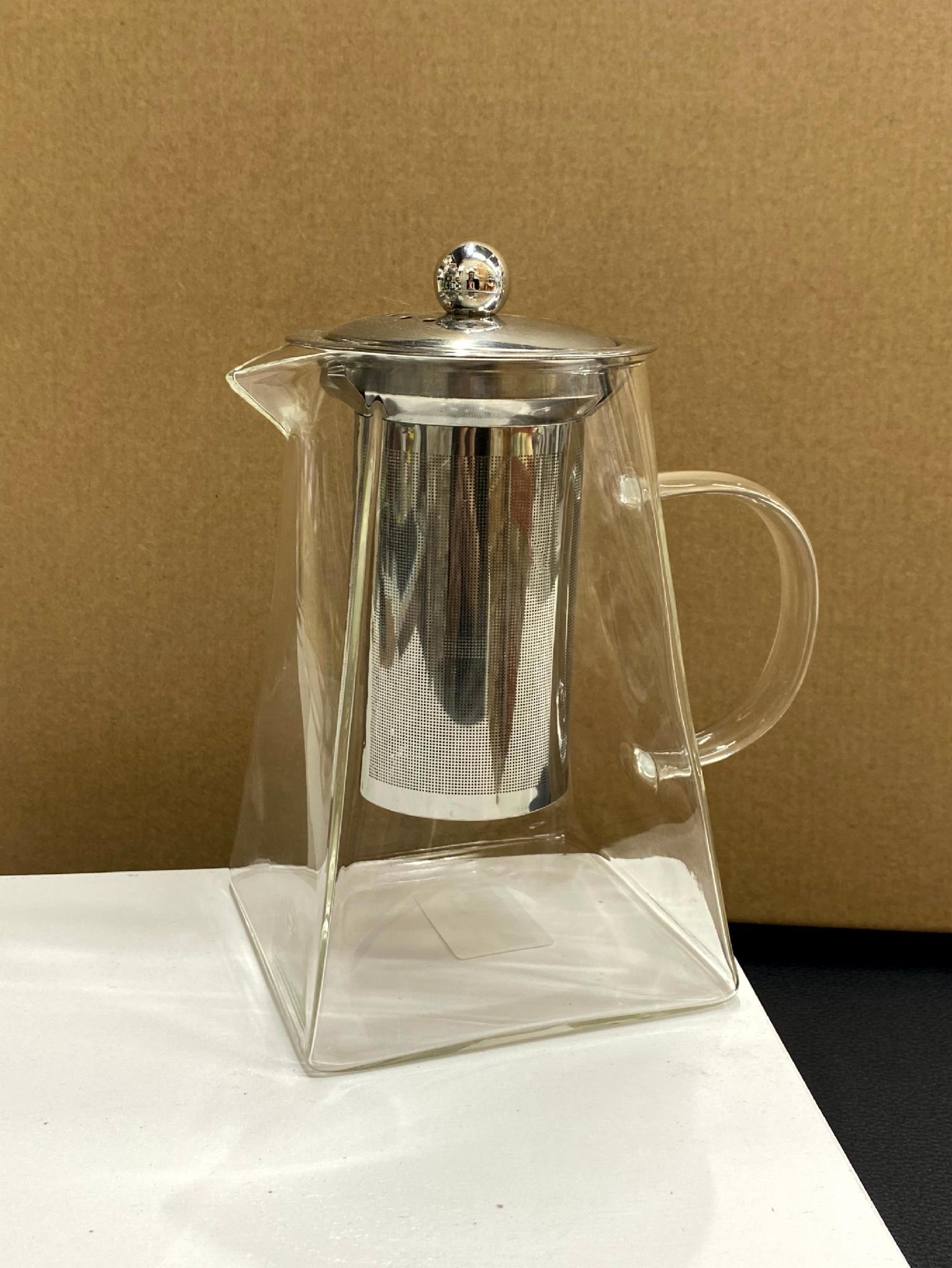 Заварник Ardesto Квадрат термостійке скло з металевим ситом 950 мл