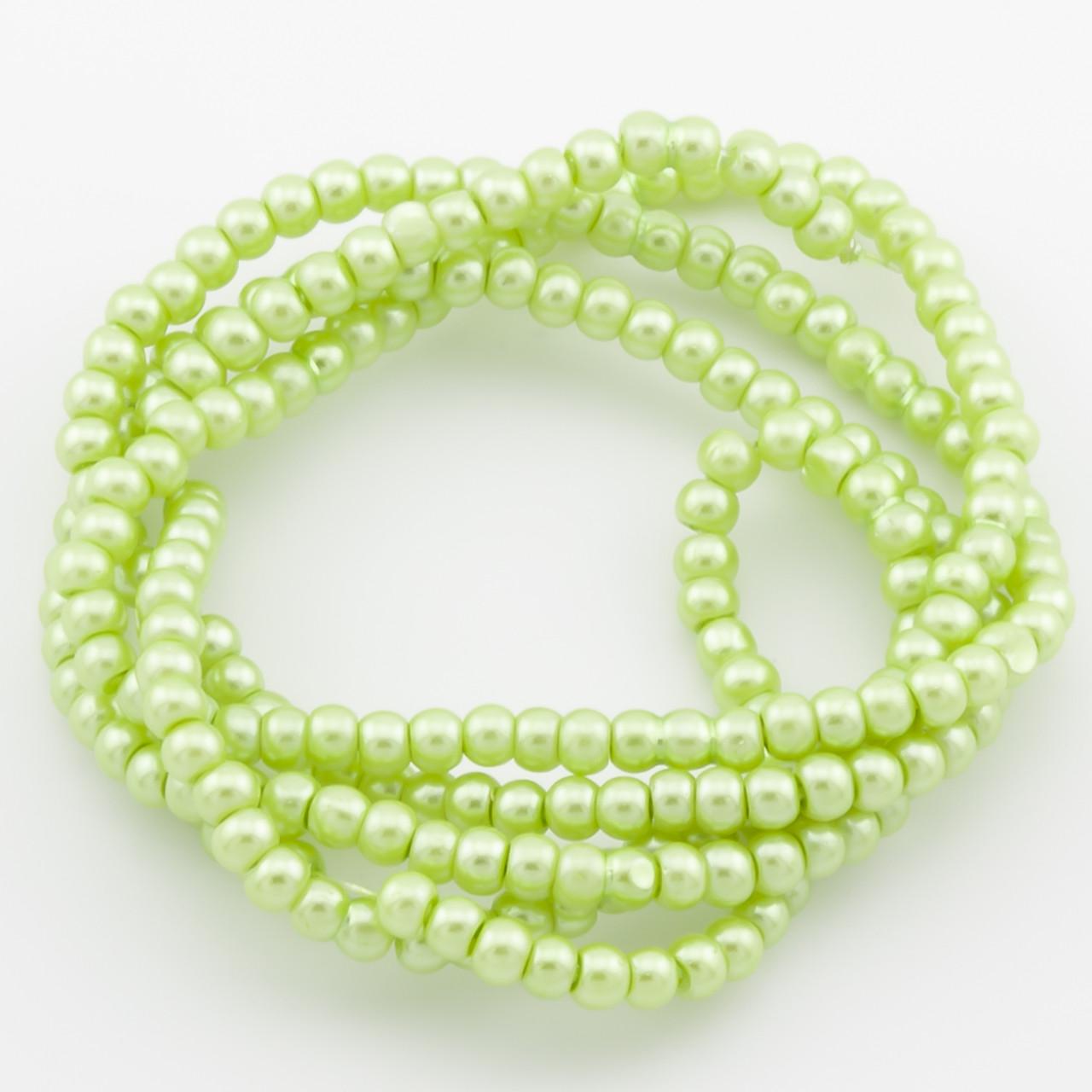 Бусины стеклянные на нитке под жемчуг 3 мм 62 см 215 шт. Салатовый (БЖ0003ш71)