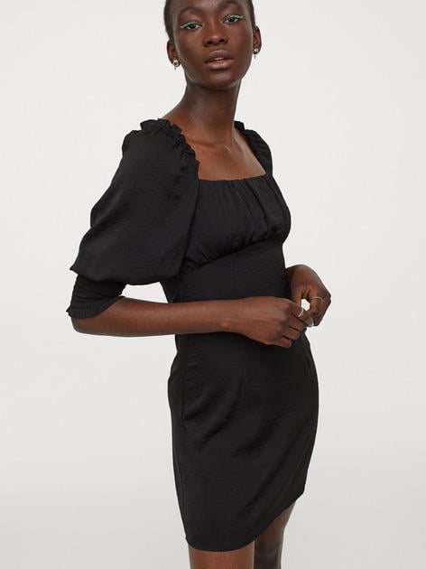 Платье H&M 890585П 34 Черный