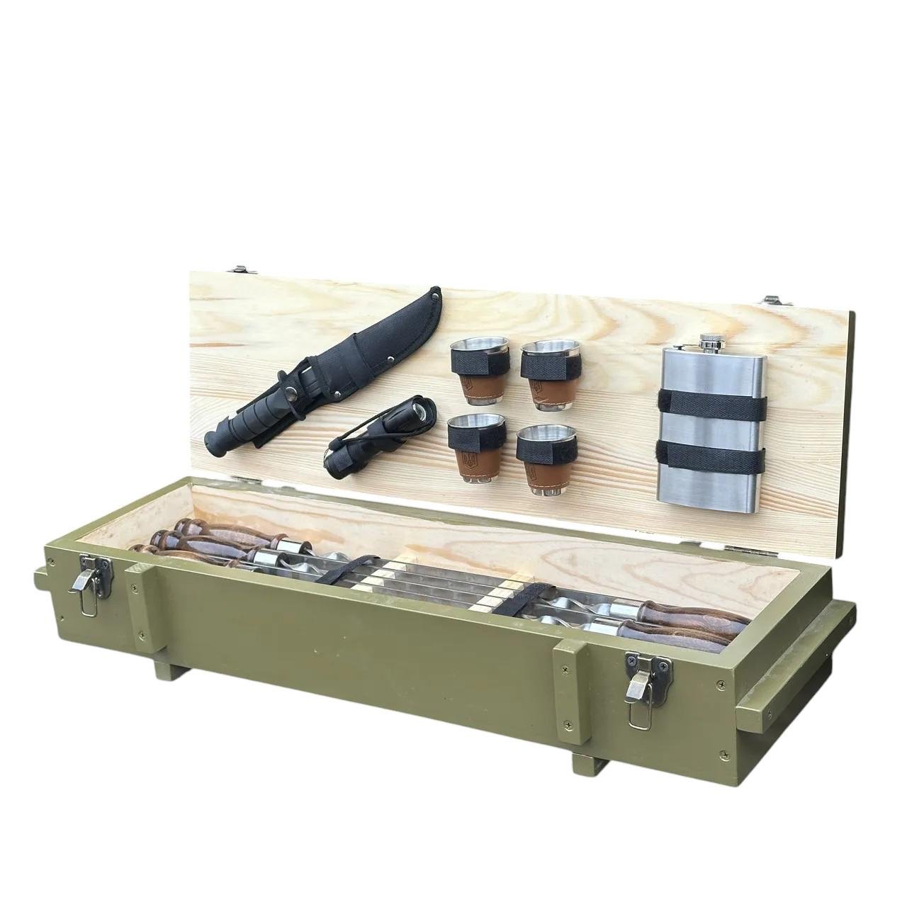 Подарочный набор шампуров с аксессуарами Mzavod Милитари из нержавеющей стали в деревянном кейсе 740x250x160 мм Оливковый (136-17-1191810000171)
