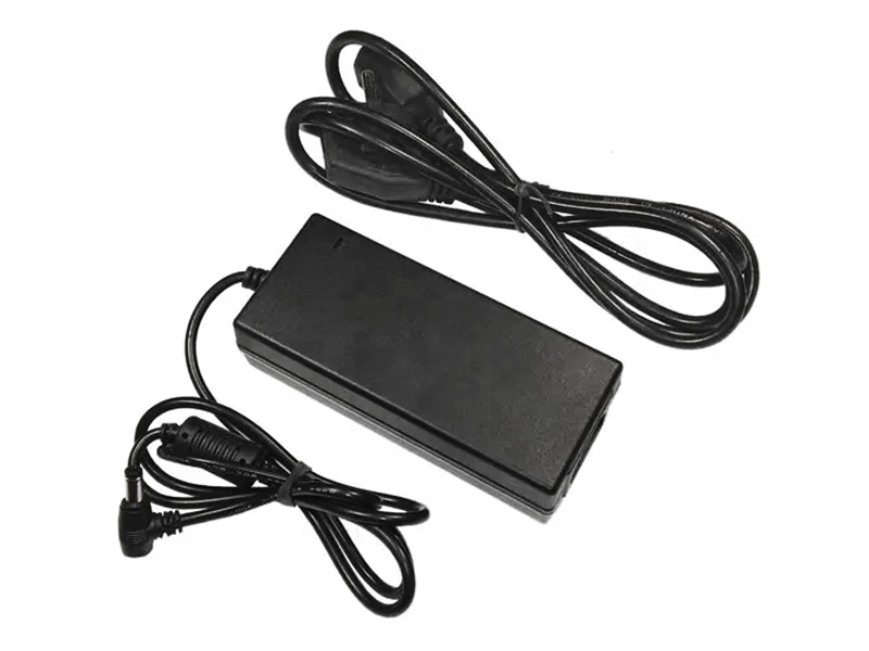 Блок питания OEM 120W-IP44 10A пластик PLC 12V (5738) Блок питания OEM 120W-IP44 10A пластик PLC 12V (5738)