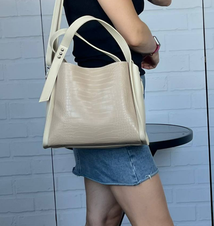 Сумка женская через плечо большая вместительная с принтом кроко экокожа 30х25х13 см Темно-бежевый - фото 8 Сумка женская через плечо большая вместительная с принтом кроко экокожа 30х25х13 см Темно-бежевый - фото 8