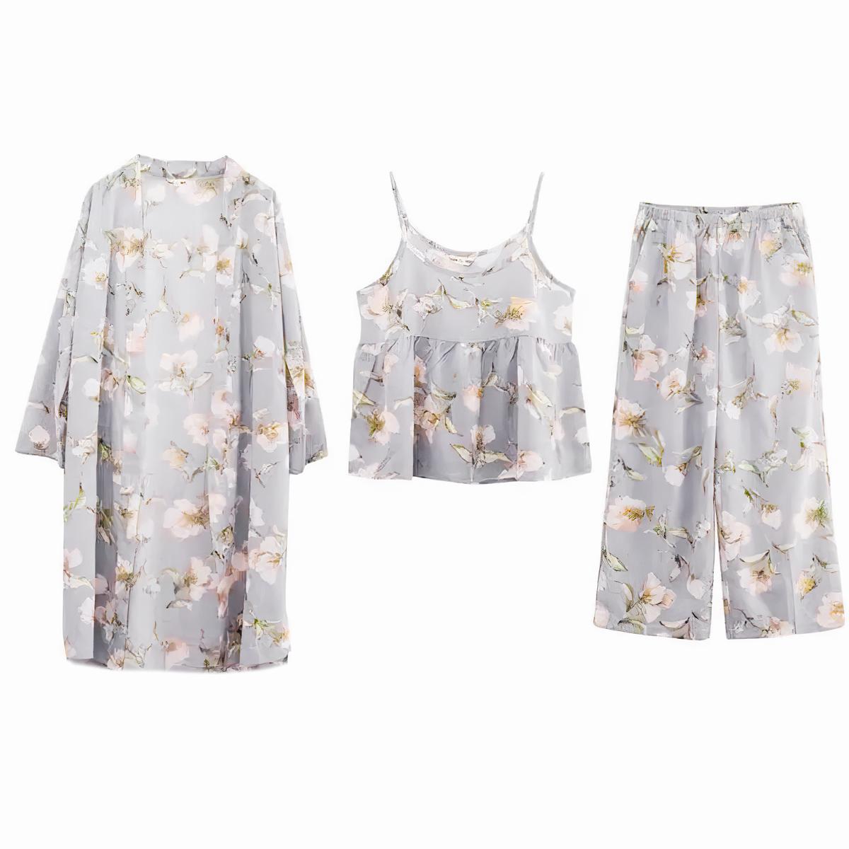 Женская пижама тройка с штанами и халатом Cotton M Серый с цветами (1009137-Gray-M)