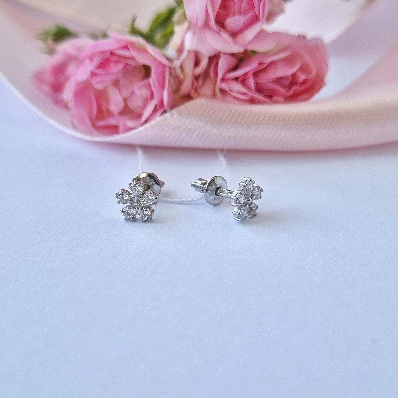 Серьги на закрутках в белых камнях серебро 925 пробы 1,02 г (82904б)