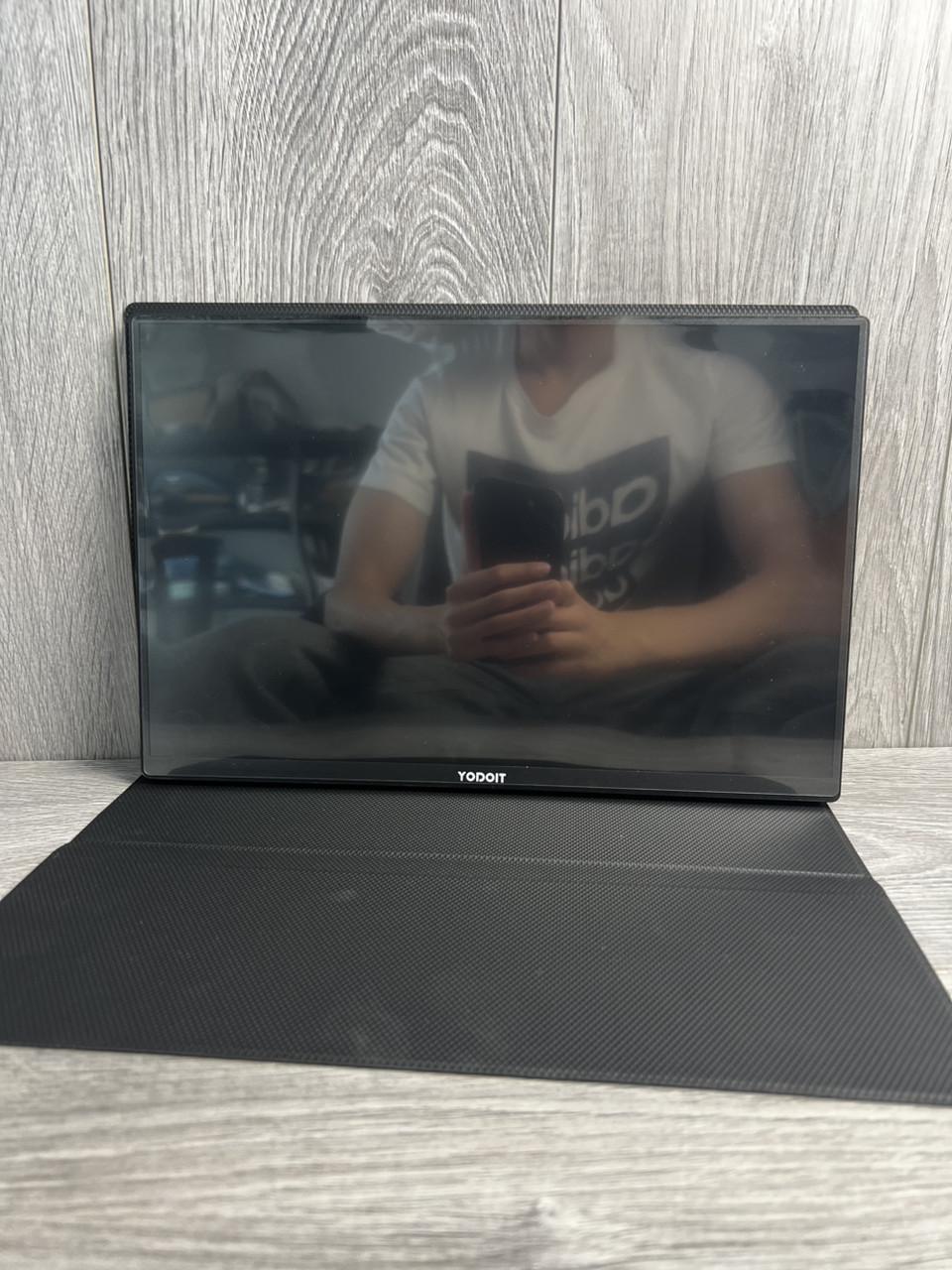 Монітор портативний 14” Yodoit PTM14 Full HD IPS 60 Гц тонкий екран - фото 5 Монітор портативний 14” Yodoit PTM14 Full HD IPS 60 Гц тонкий екран - фото 5