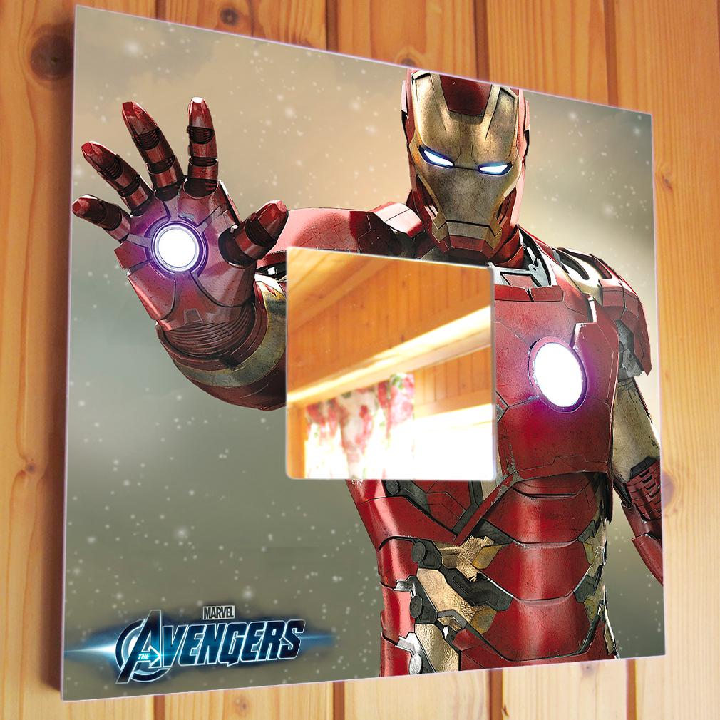 Зеркало декоративное «Железный человек» 260х260 мм (M00857)