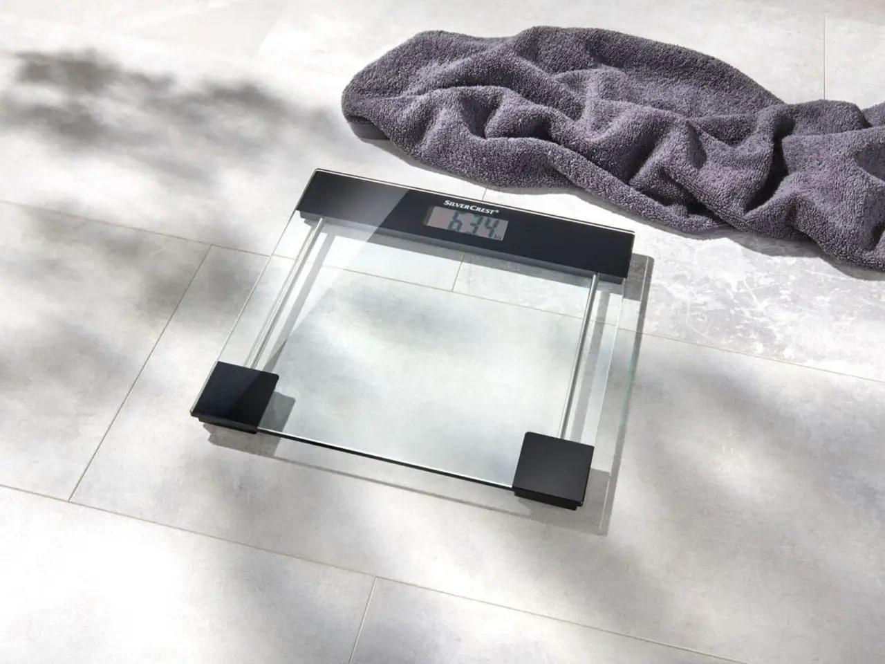 Ваги для підлоги Silver Crest SPWE 180 A1 30х2,3х30 см (EL-10005) - фото 3