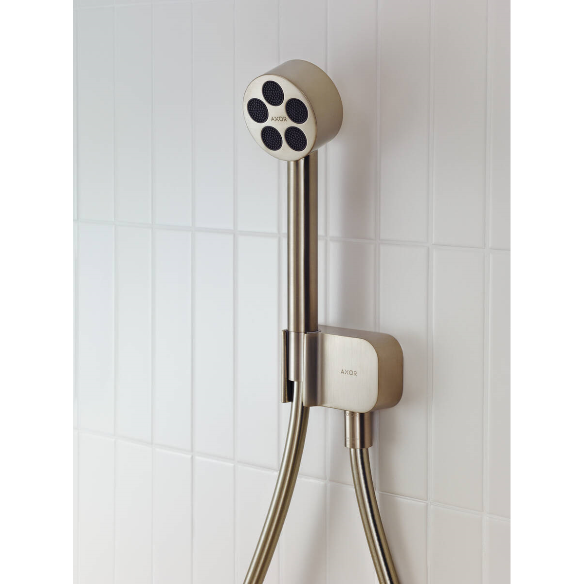 Лейка для душа Axor One 48651820 пластик Никель (ANT-92080) - фото 2 Лейка для душа Axor One 48651820 пластик Никель (ANT-92080) - фото 2