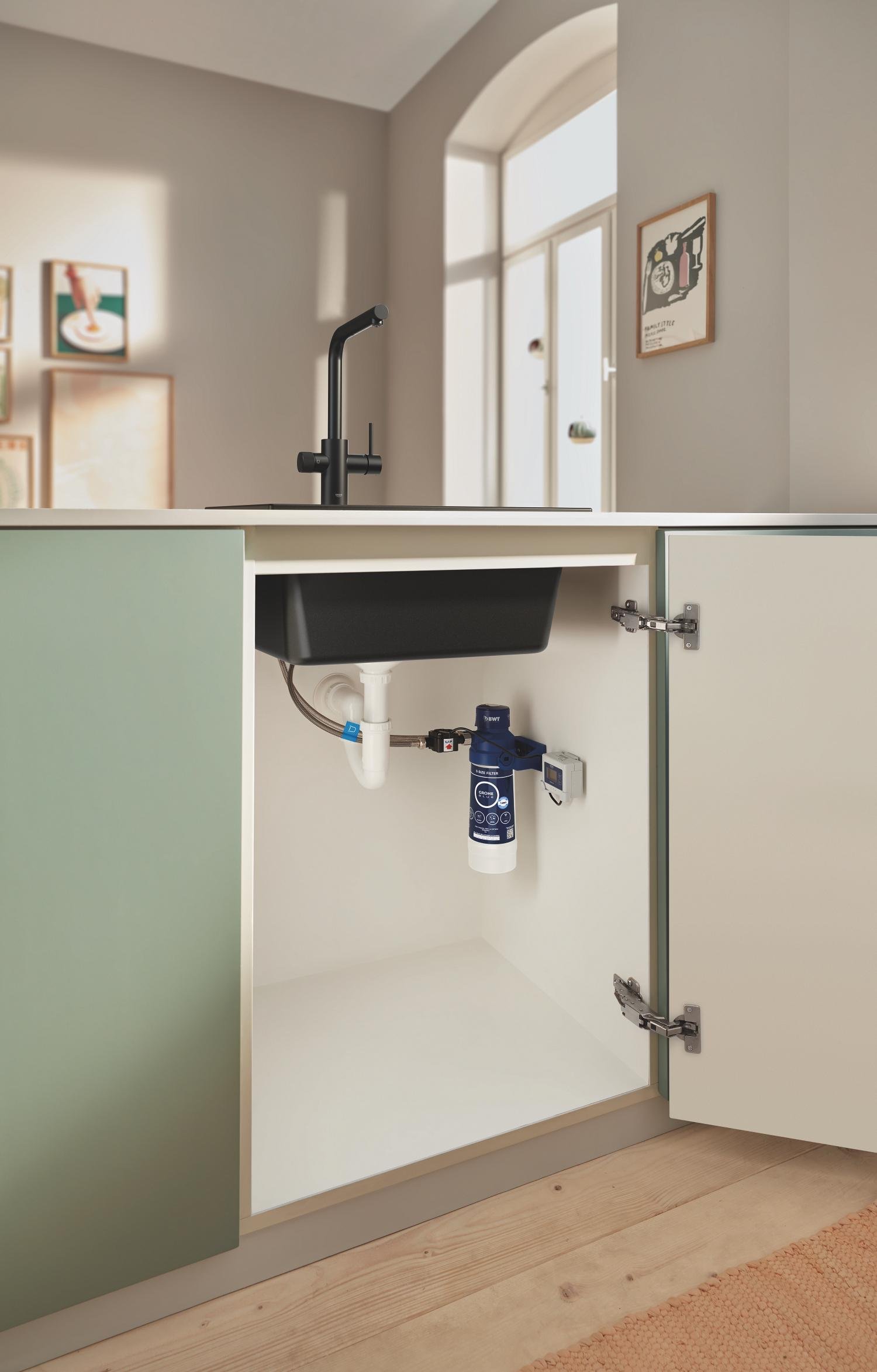 Змішувач для кухні з трьома входами високий Grohe BLUE PURE MINTA латунь Чорний (b-30590KF0) - фото 9 Змішувач для кухні з трьома входами високий Grohe BLUE PURE MINTA латунь Чорний (b-30590KF0) - фото 9