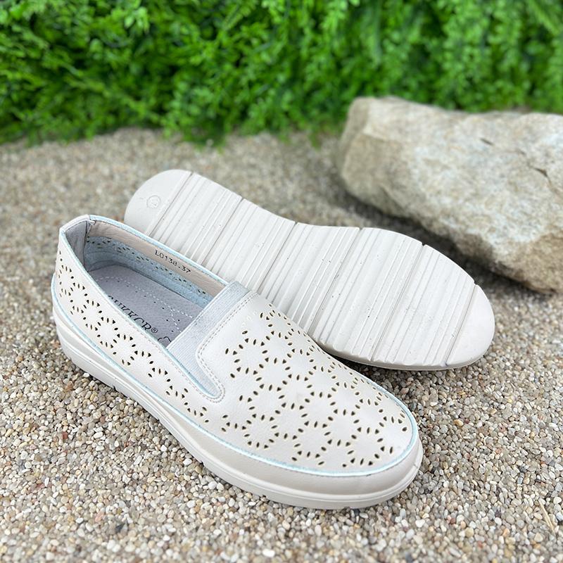 Мокасини жіночі Е-0011038 перфорована шкіра р. 40 25,5 см Бежевий (25330881) - фото 4