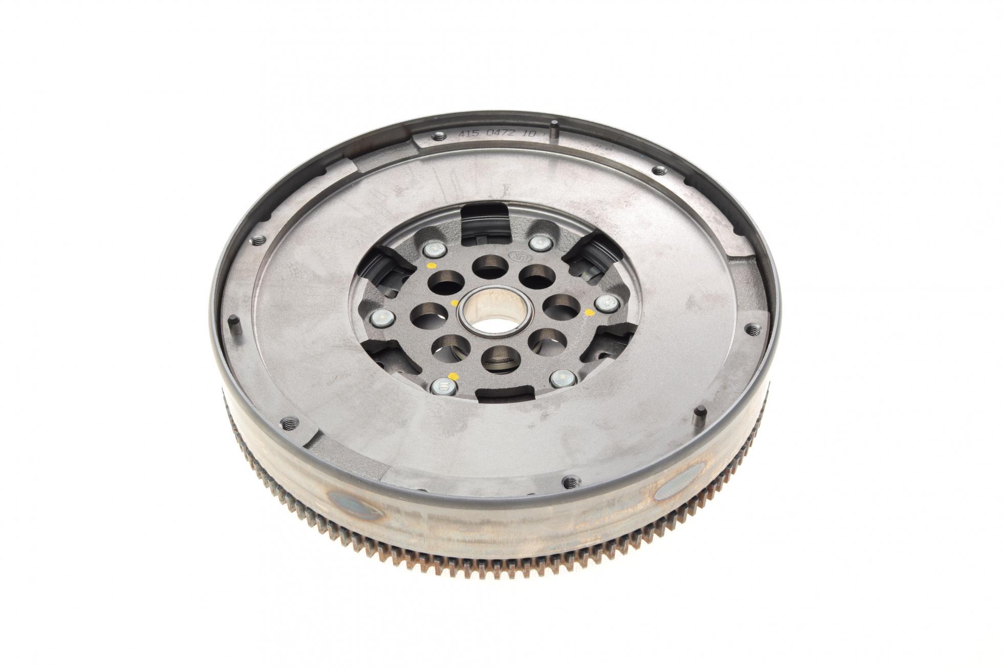 Маховик LUK 415 0472 10