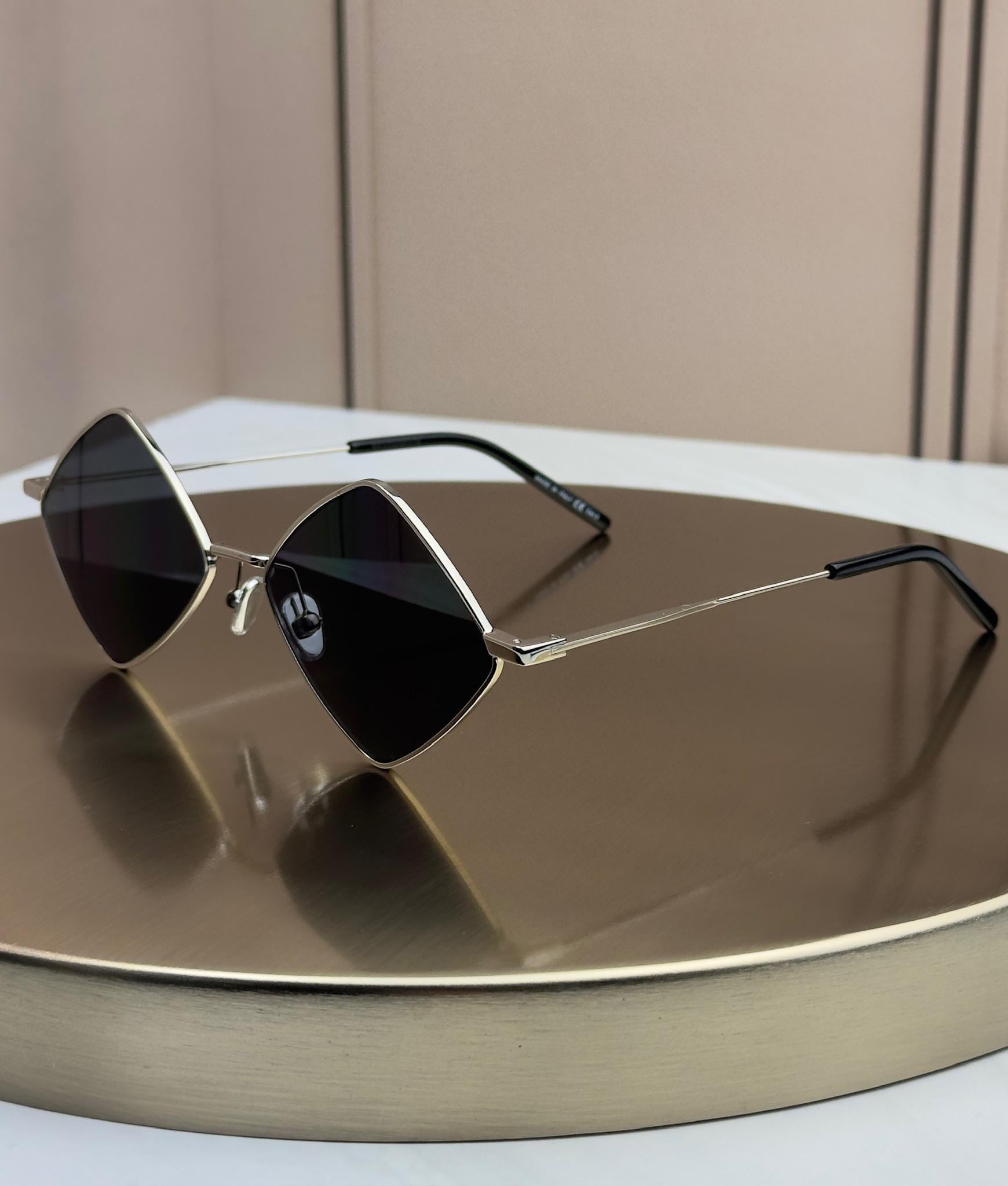 Солнцезащитные очки Saint Laurent SL 302 металлические ромбовидные геометрические черная линза женские Серебряный