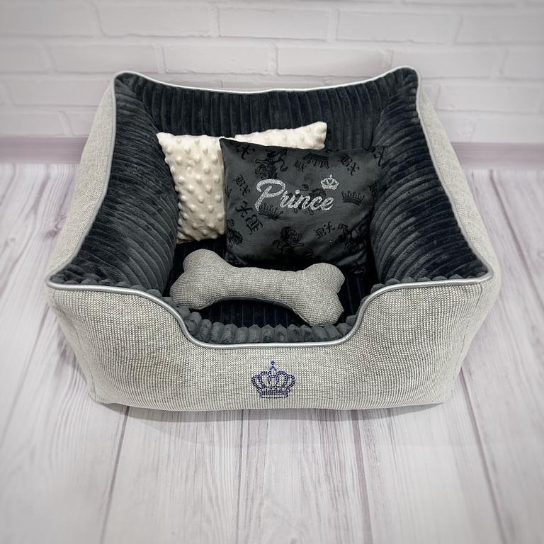 Лежанка для собак Amore mio Cane Бридж Prince до 4 кг 58х58х23 см (DB-0075) - фото 3 Лежанка для собак Amore mio Cane Бридж Prince до 4 кг 58х58х23 см (DB-0075) - фото 3