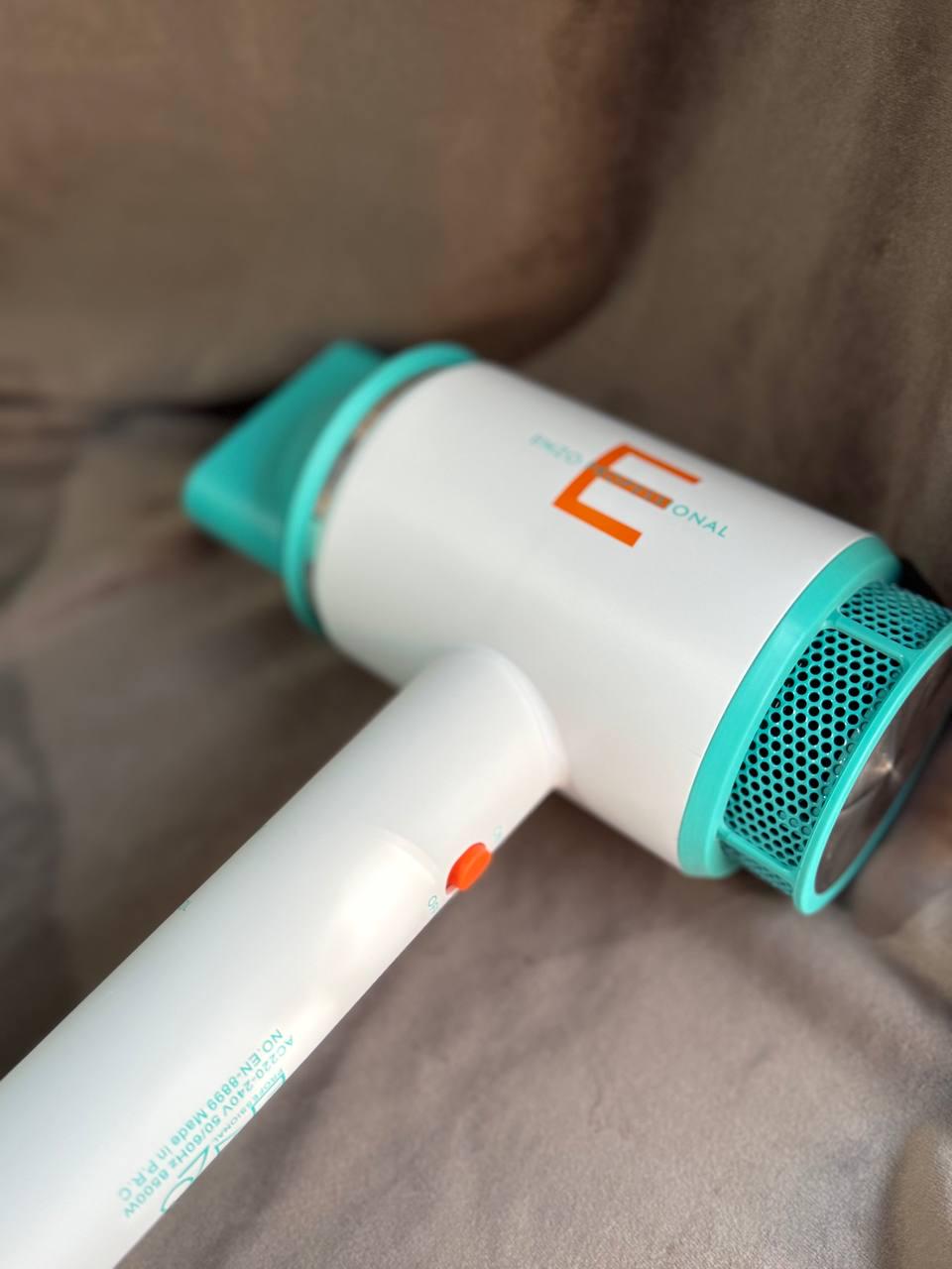 Фен для волосся Enzo EN-8899 з щіткою 8500 Вт Білий з бірюзовим (EN-8899) - фото 3 Фен для волосся Enzo EN-8899 з щіткою 8500 Вт Білий з бірюзовим (EN-8899) - фото 3