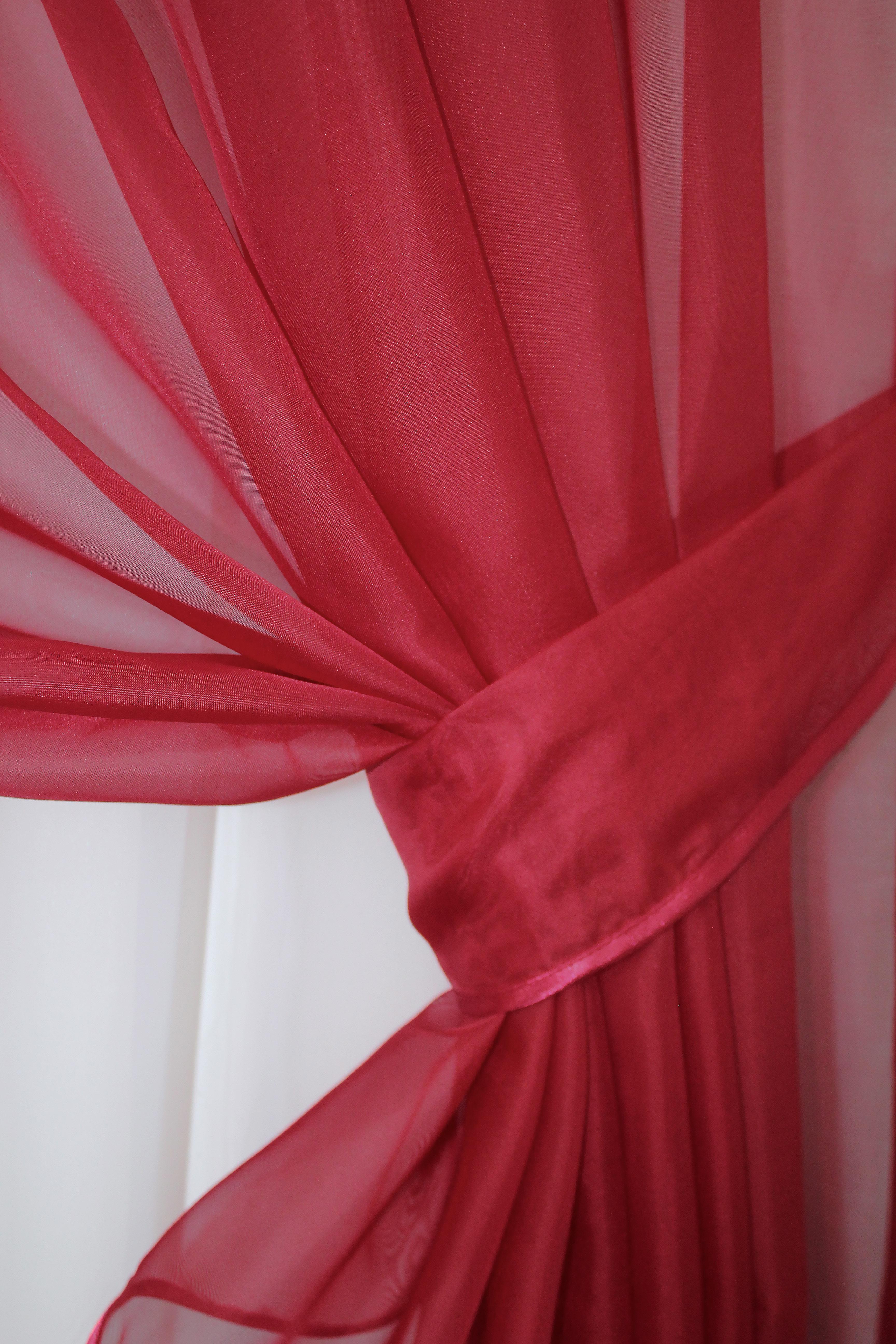 Фіранка кухонна VR-Textil № 018к з ламбрекеном 270х170 см Білий/Червоний (50-215) - фото 3 Фіранка кухонна VR-Textil № 018к з ламбрекеном 270х170 см Білий/Червоний (50-215) - фото 3