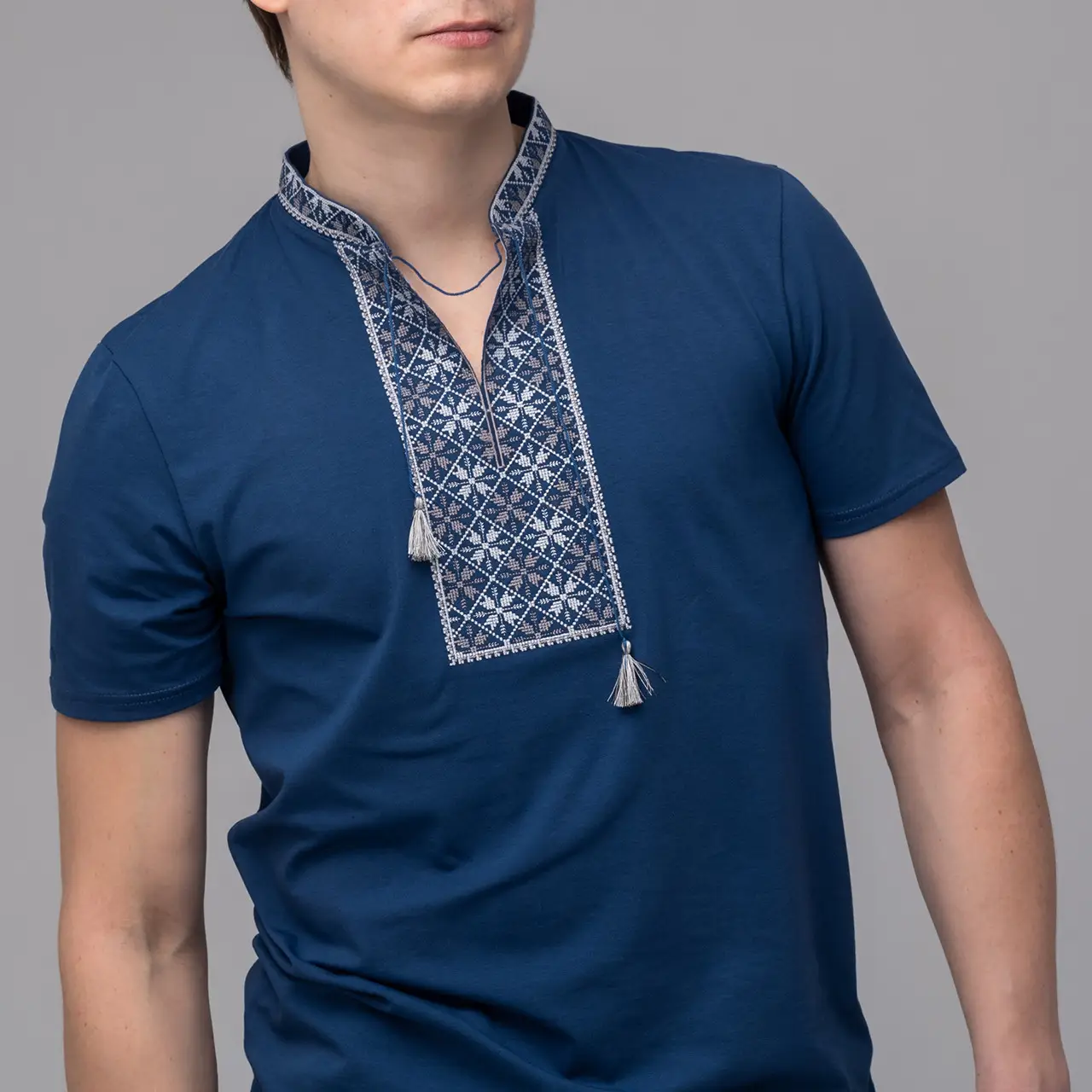 Футболка-вышиванка мужская трикотажная M Синий (М-45-m) - фото 4 Футболка-вышиванка мужская трикотажная M Синий (М-45-m) - фото 4