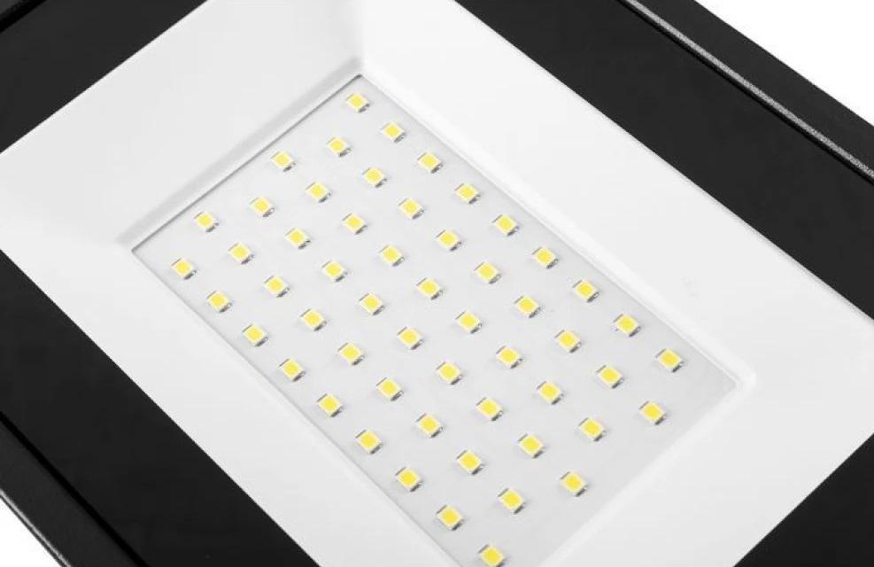 Прожектор світлодіодний Neo Tools з датчиком руху SMD LED 4000Lm 50 Вт Чорний (99-050) - фото 2