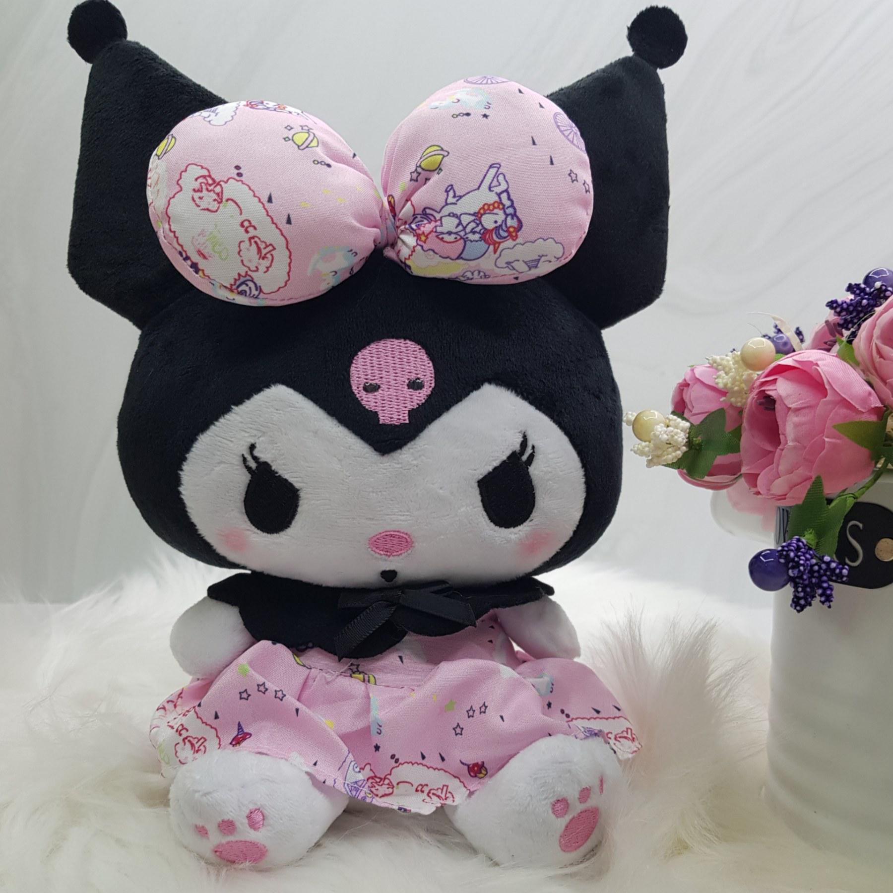 Игрушка плюшевая Sanrio Kuromi Hello Kitty в розовом платье 25 см (1884410747)