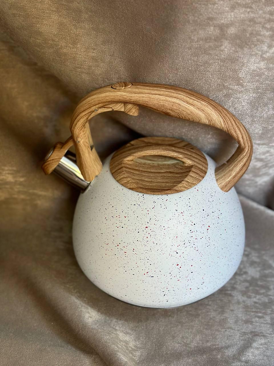 Чайник со свистком Unique UN-5306-W капсульное дно 2,7 л Белый (21685364)