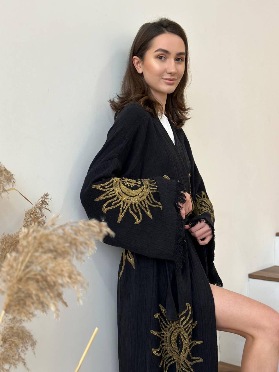 Халат-кимоно женский one size Черный с солнцем