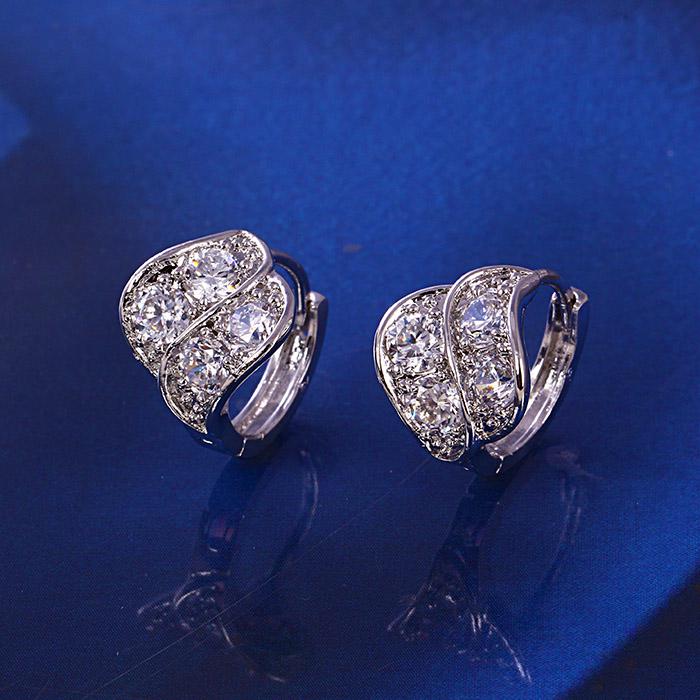 Серьги с цирконами X23063 Белый