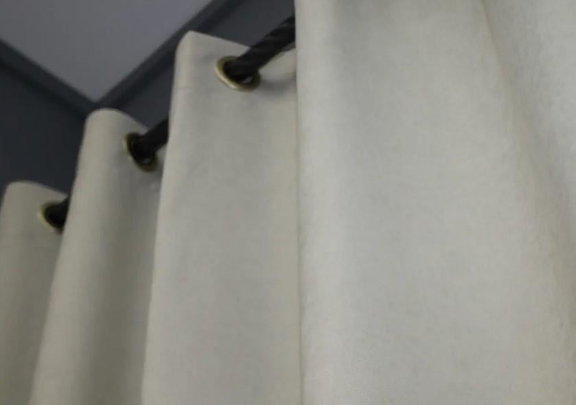 Комплект штор Sparta на люверсах мікровелюр 1,5х2,7 м 2 шт. Світло-сірий (1034ш) - фото 2 Комплект штор Sparta на люверсах мікровелюр 1,5х2,7 м 2 шт. Світло-сірий (1034ш) - фото 2