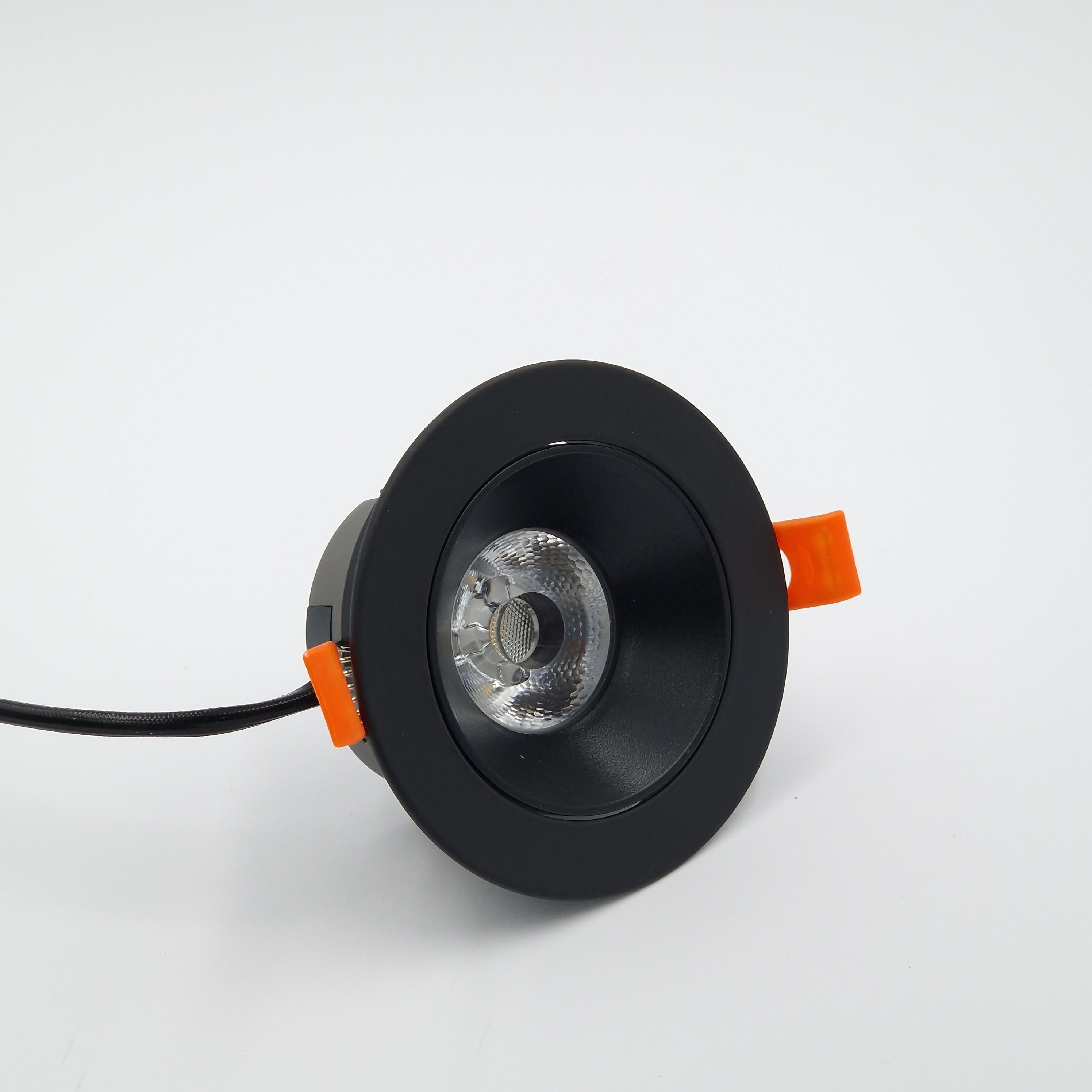 Светильник точечный врезной Light Club 12 Вт 4000 К Черный (LTR-304A-12-4-BK) - фото 3 Светильник точечный врезной Light Club 12 Вт 4000 К Черный (LTR-304A-12-4-BK) - фото 3