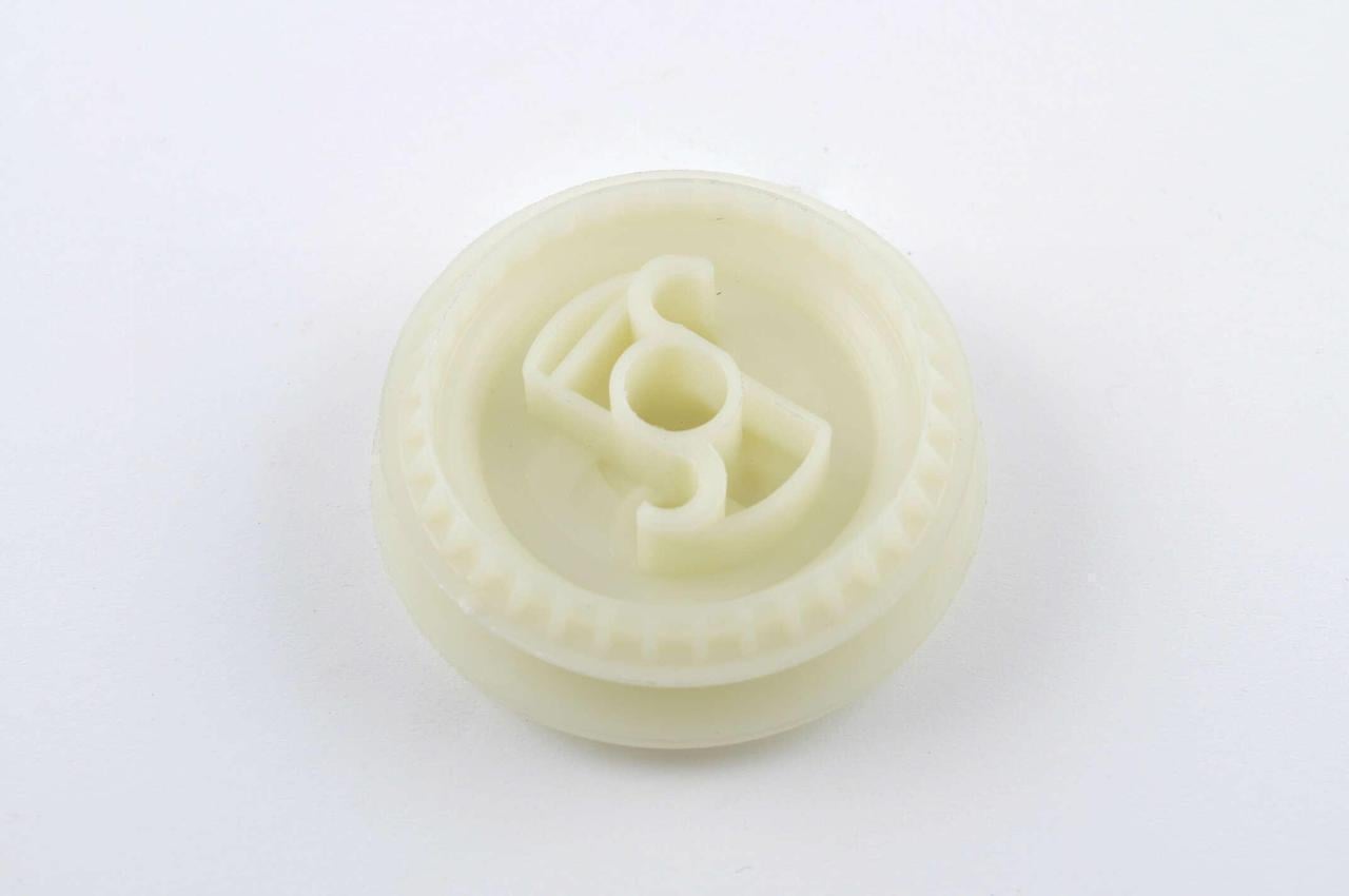 Шкив стартера храповик бензопилы St M 180 (2177274999)