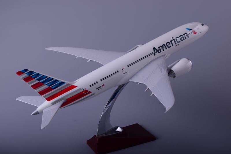 Колекційна модель літака Shantou Tongde Boeing 787 American Airlines 43 см