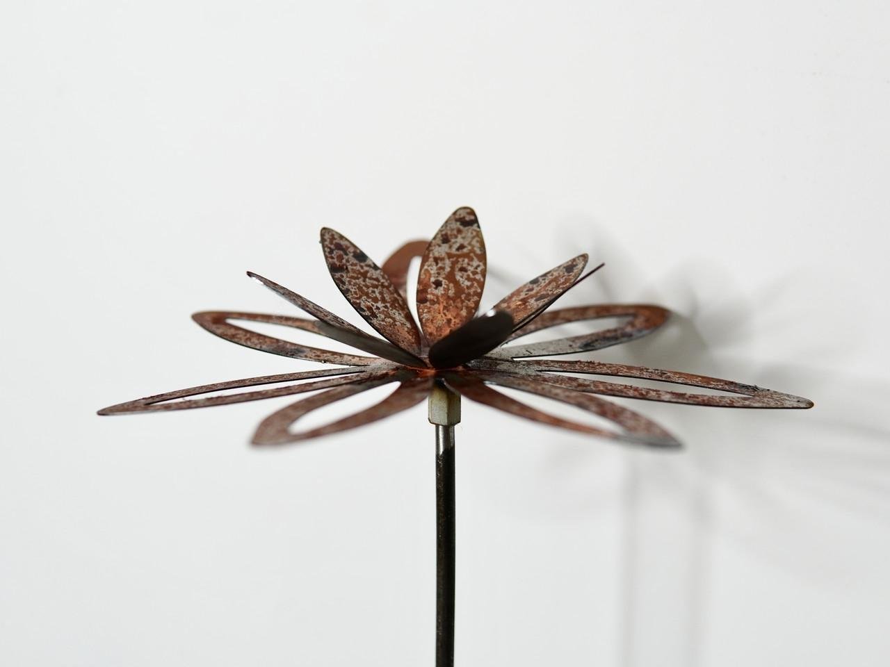 Садовая фигура Ржавый металлический цветок циния для вашего двора/клумбы/сада/террасы (DCR040) - фото 5 Садовая фигура Ржавый металлический цветок циния для вашего двора/клумбы/сада/террасы (DCR040) - фото 5