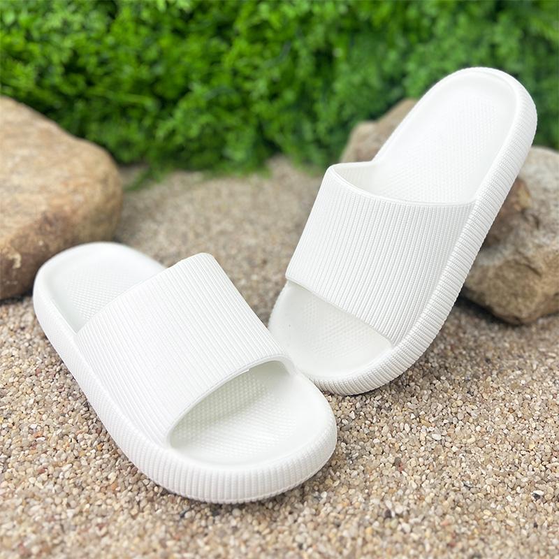 Шльопанці жіночі SUMMER Е-002088-1 p. 40 25 см Білий (80525129)