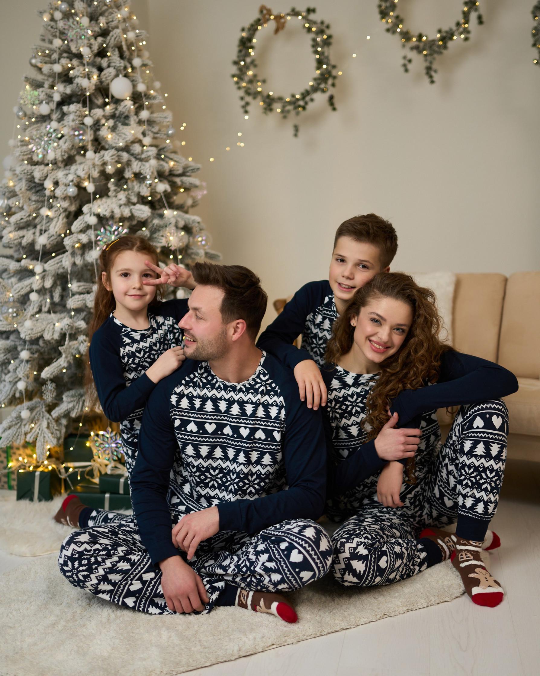 Комплект женский с брюками новогодний орнамент Family look для всей семьи Синий - фото 6 Комплект женский с брюками новогодний орнамент Family look для всей семьи Синий - фото 6