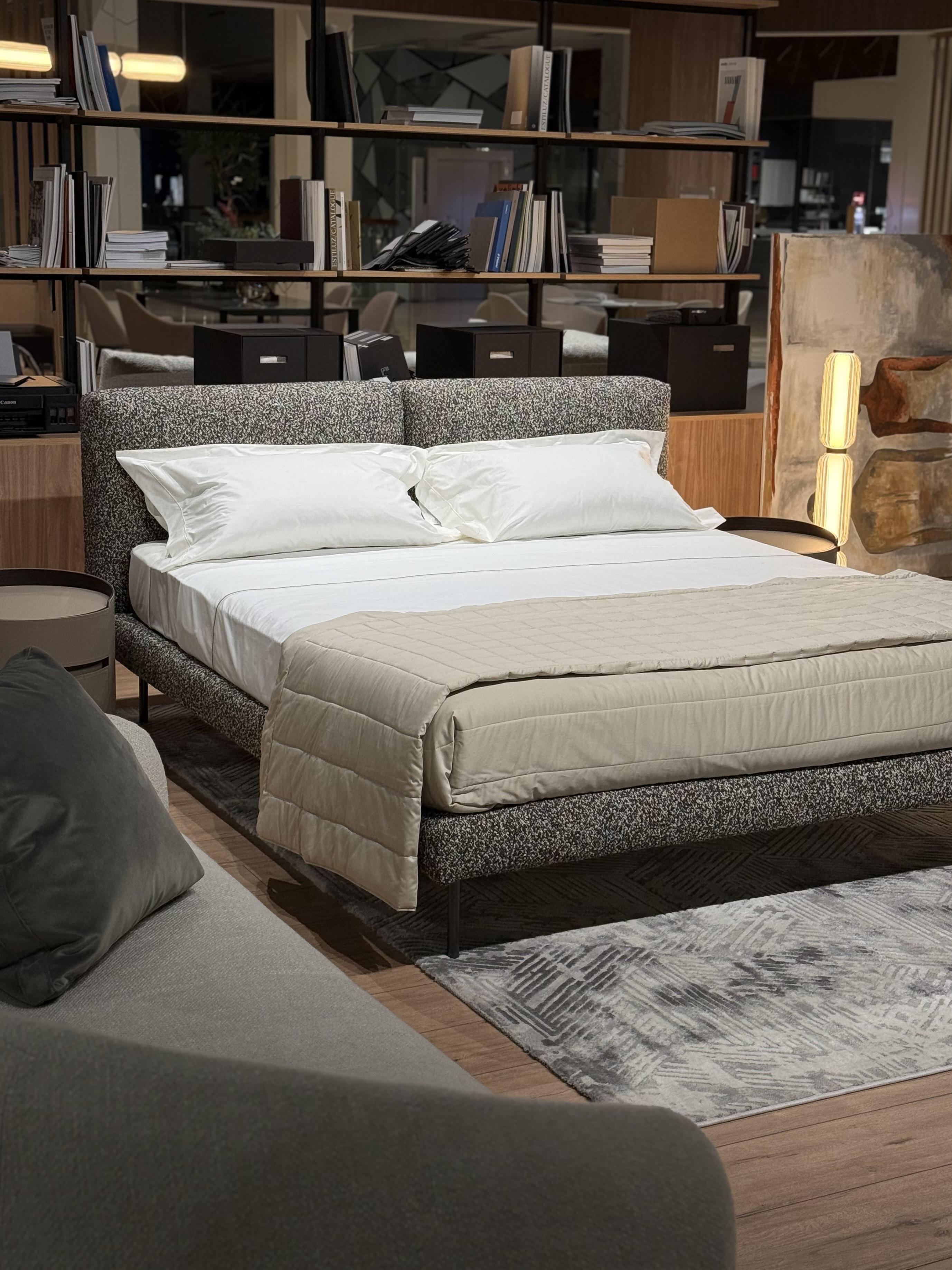 Кровать LEONARD на ножках под матрас 180x200 см (LEOL180T) - фото 4 Кровать LEONARD на ножках под матрас 180x200 см (LEOL180T) - фото 4