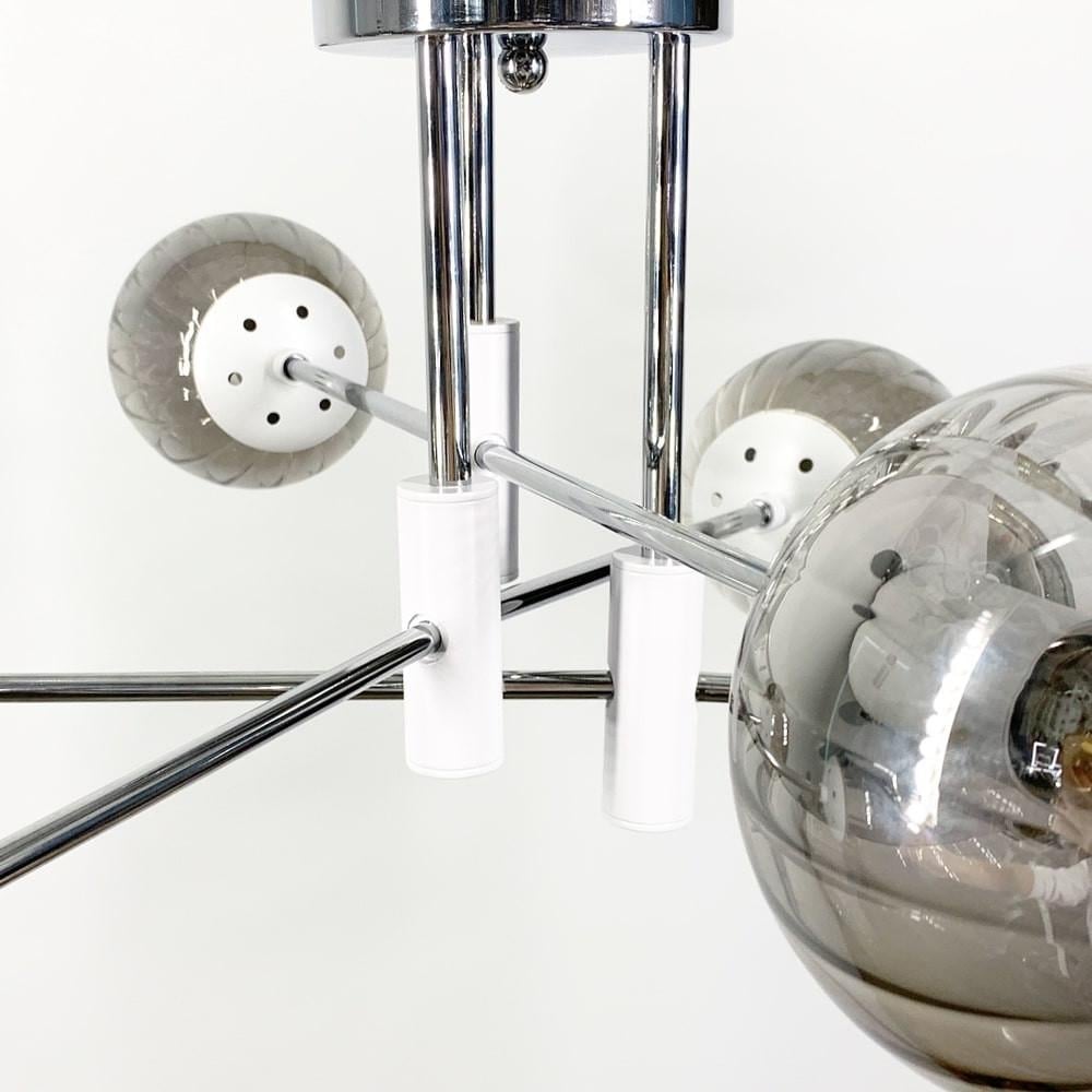 Люстра с белой фурнитурой на 6 графитовых плафонов Ø 70 см (51797/6 CH+WT+GR) - фото 2 Люстра с белой фурнитурой на 6 графитовых плафонов Ø 70 см (51797/6 CH+WT+GR) - фото 2