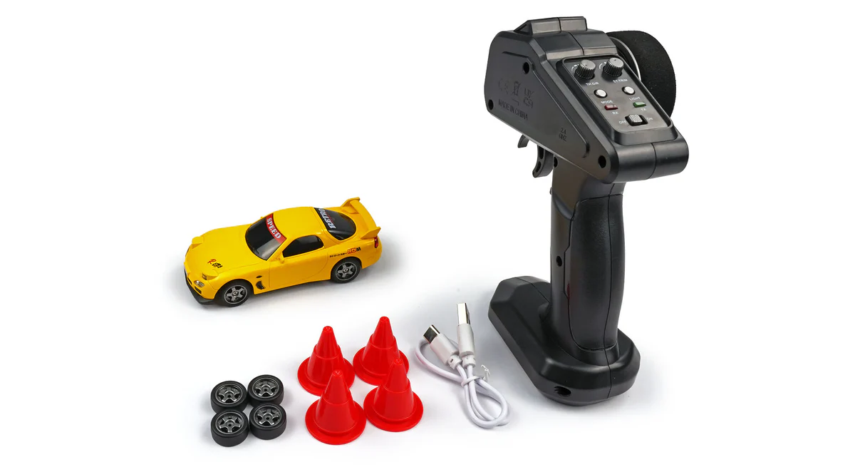 Радиоуправляемая дрифт-машинка Mazda RX-7 Mini Drift 1:43 4WD до 15 км/ч LED-подсветка (K 1) Радиоуправляемая дрифт-машинка Mazda RX-7 Mini Drift 1:43 4WD до 15 км/ч LED-подсветка (K 1)