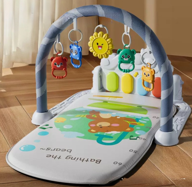 Музыкальный коврик-пианино с дугой и подвесными игрушками 36х29 см (32)