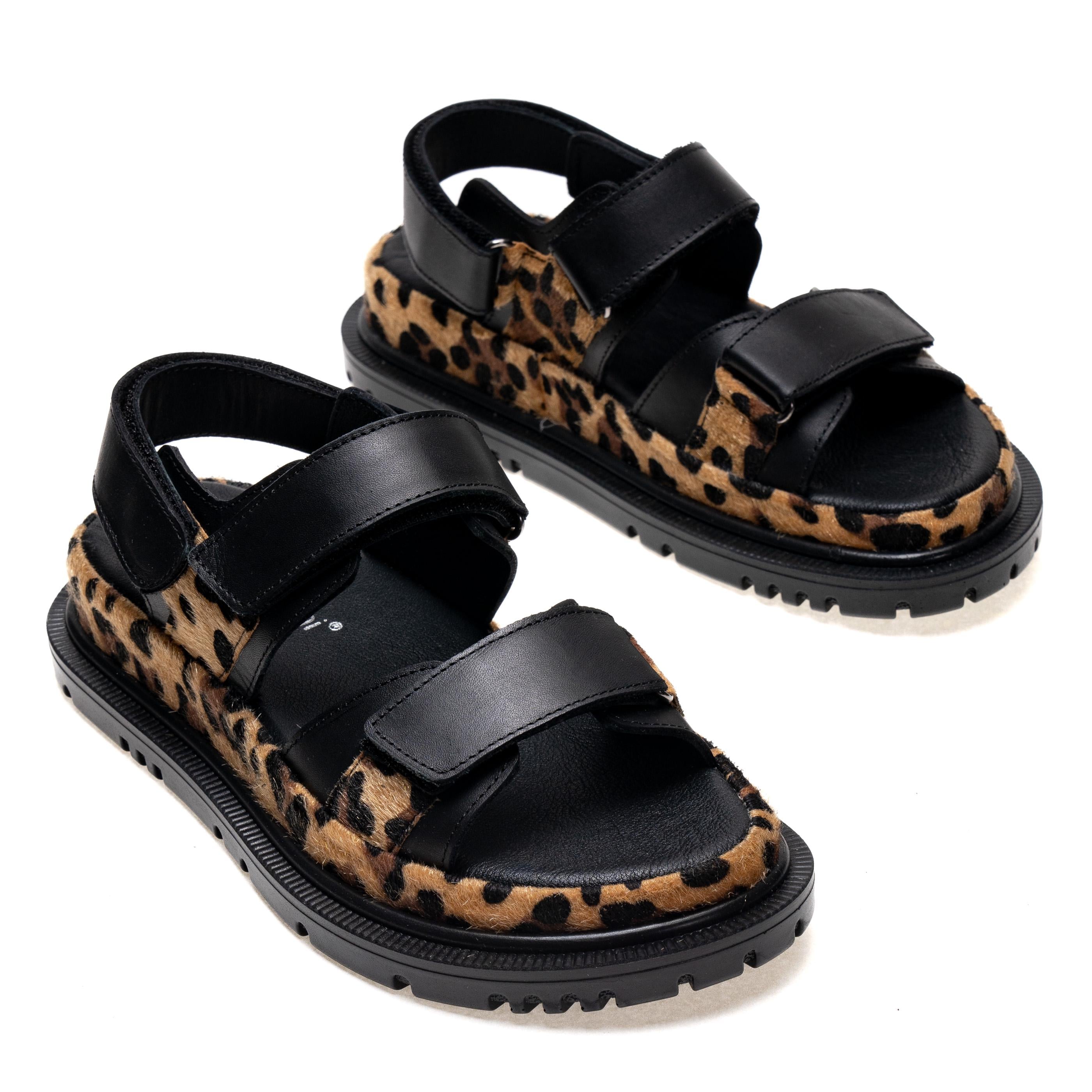 Босоножки Bengzo Baldini 01396 р. 40 Черный (104362645)