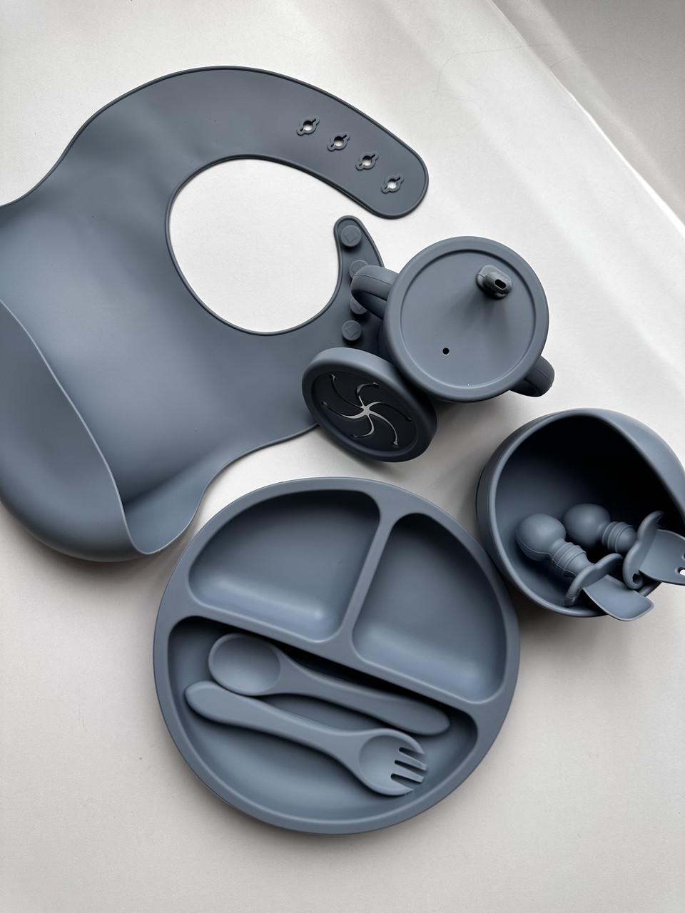 Набор посуды для кормления нагрудник/тарелка/миска/кружка/ложка/вилка и прорезыватель 9 элементов (101) - фото 5