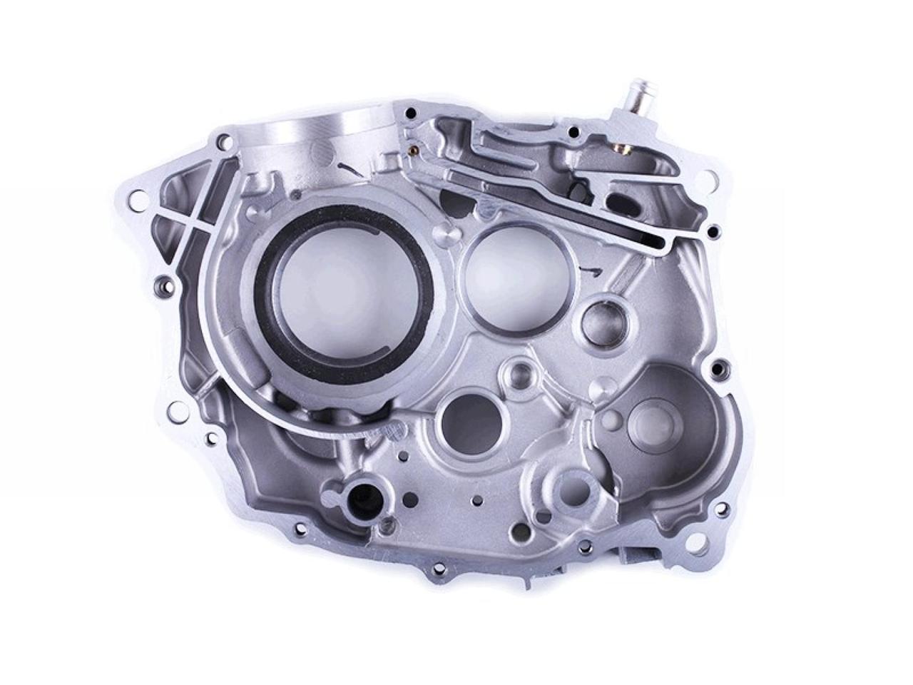 Картер AMG 4T CG200/250 правый (2177184875)