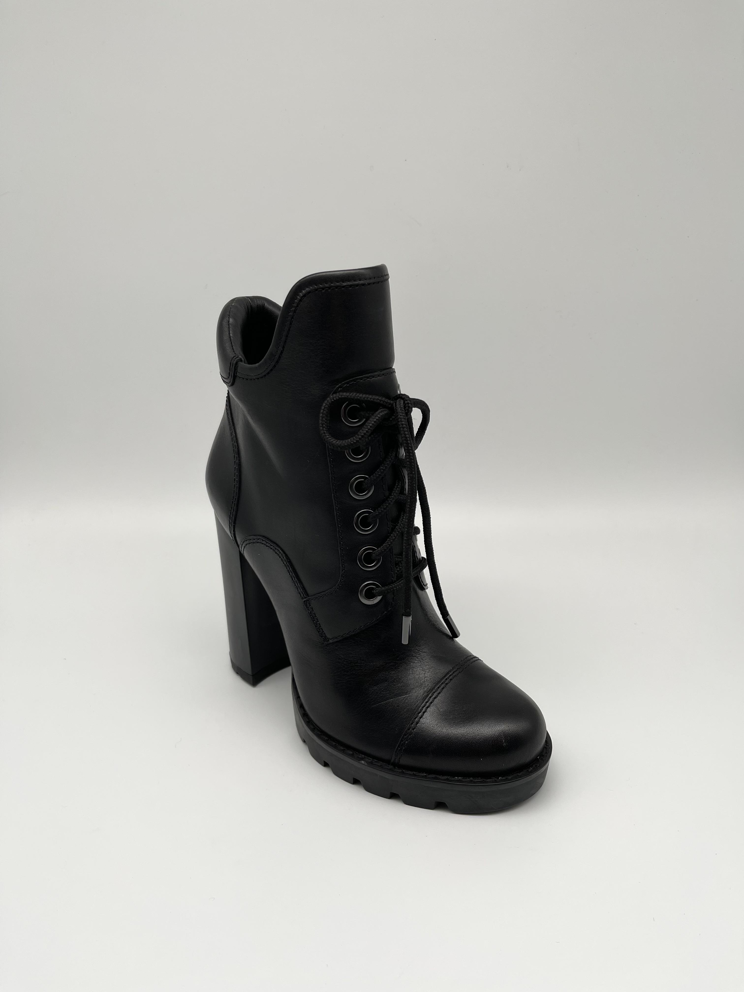 Ботильоны женские Guess 357W р. 37 Черный