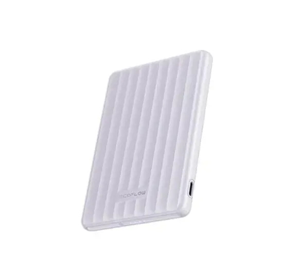 Повербанк EcoFlow RAPID Mag 5000 mAh Фиолетовый (EF-RAPIDQI1-5K-VT-EU) - фото 2 Повербанк EcoFlow RAPID Mag 5000 mAh Фиолетовый (EF-RAPIDQI1-5K-VT-EU) - фото 2