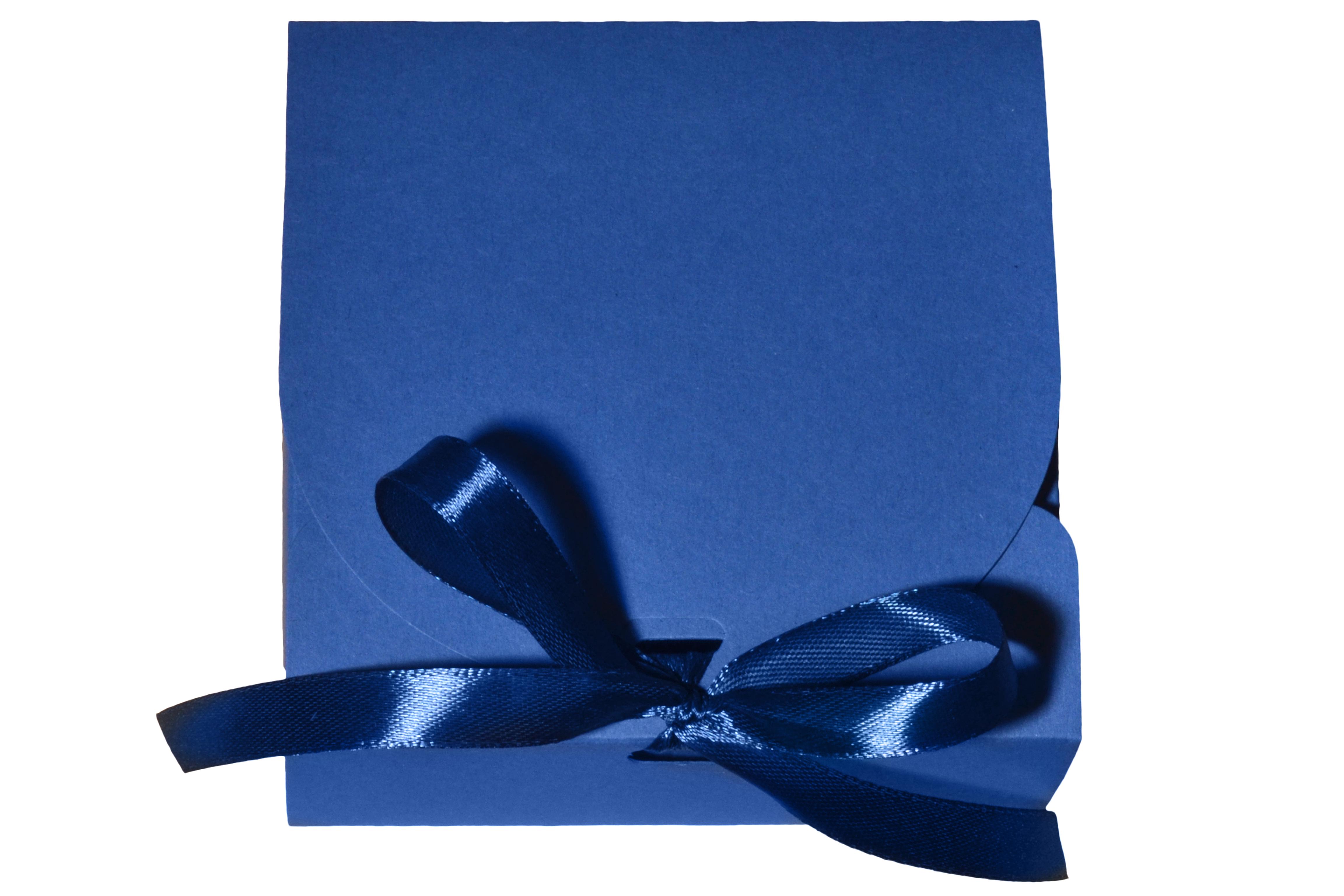 Коробка для подарунків з бантом 11,5х11,5х5 см Синій (467627034) - фото 2 Коробка для подарунків з бантом 11,5х11,5х5 см Синій (467627034) - фото 2